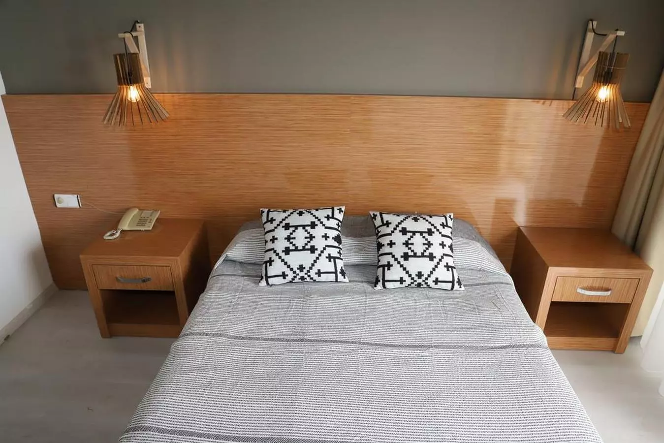 201749903 (Copy).jpg